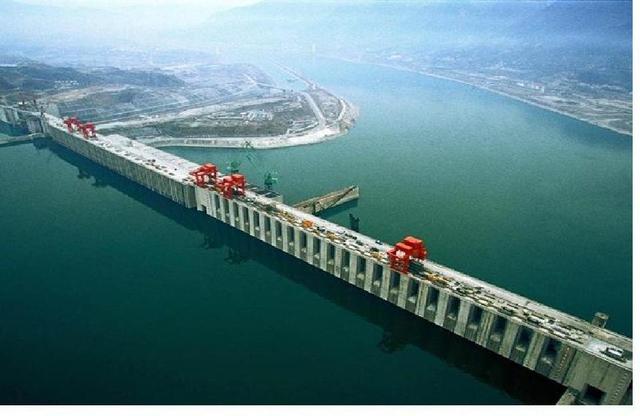 PREZA DE LAS TRES GARGANTAS