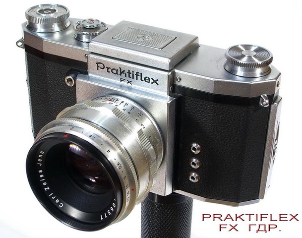 Фотоаппараты комплектуются отдельным видеоискателем