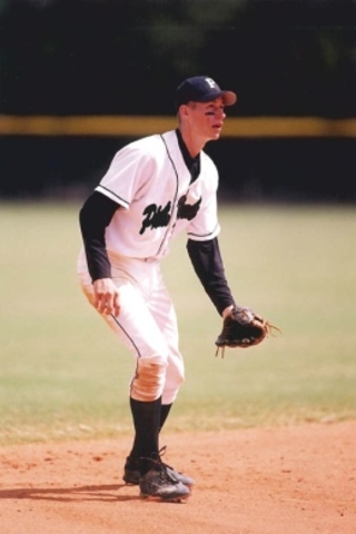 Don Kelly drafted into MLB