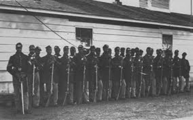 Lincoln calls for help