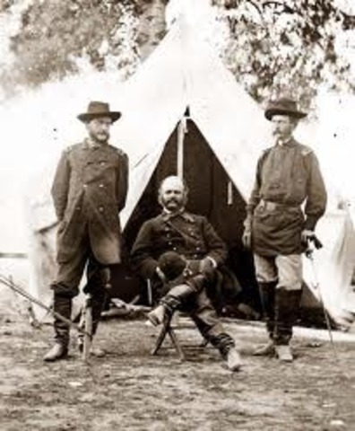 Lincoln replaces general