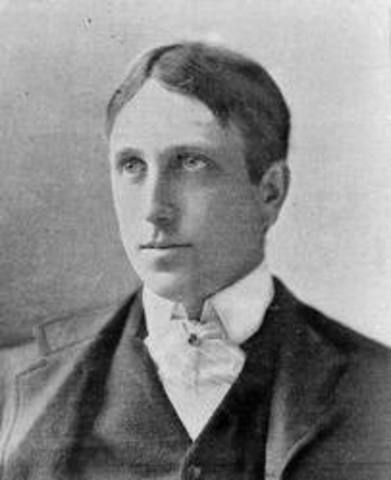 Hearst founds New York Journal