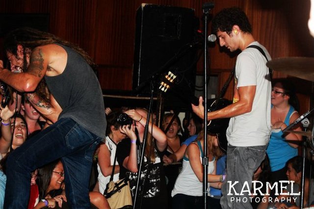 Third Farewell Show, addition of a fourth.