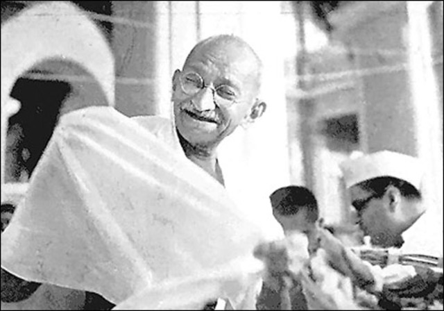 Gandhi got killed. On his way to Pakistan, he was shot and killed by Nathuram Godse. He was a Hindu extremist.