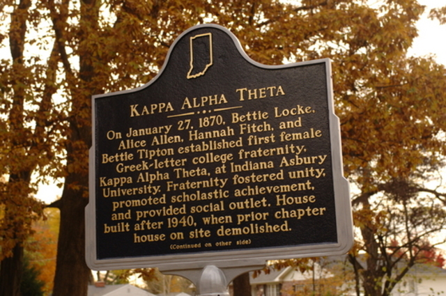 Kappas are first to share a house