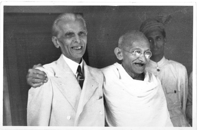 Gandhi visits Jinnah