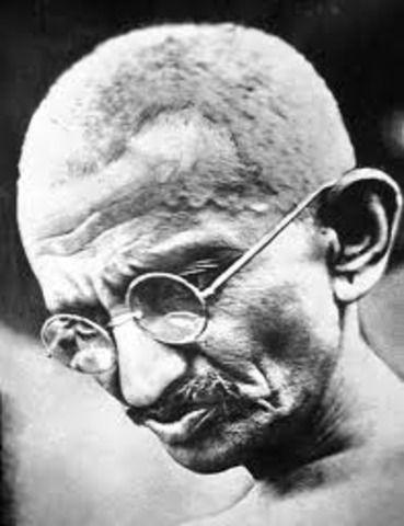·Gandhi publishes the Declaration of Independence of India