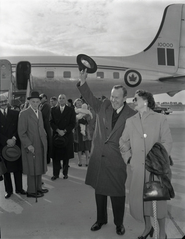 Pearson wins nobel prize