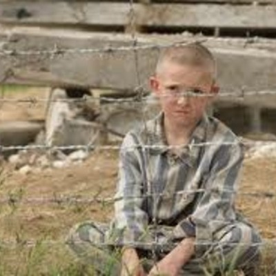 Timeline: Boy in the Striped Pajamas- Holocast