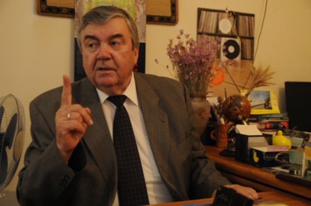 Moldova elects President