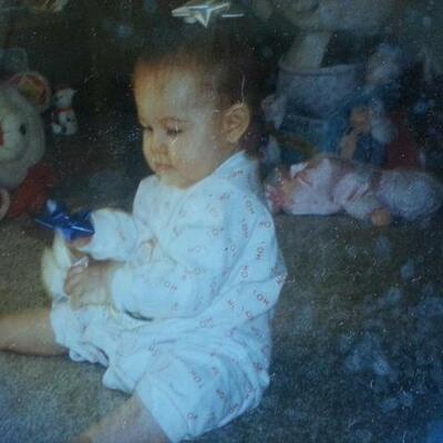 Timeline: La historia de Courtney