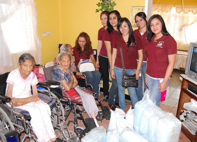 PRIMERA ORGANIZACION