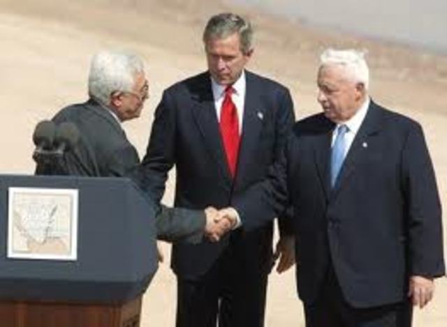 Mahmud Abbas visits US President George Bush