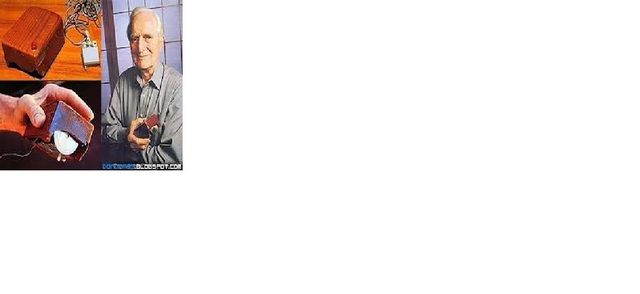 Computer mouse invented