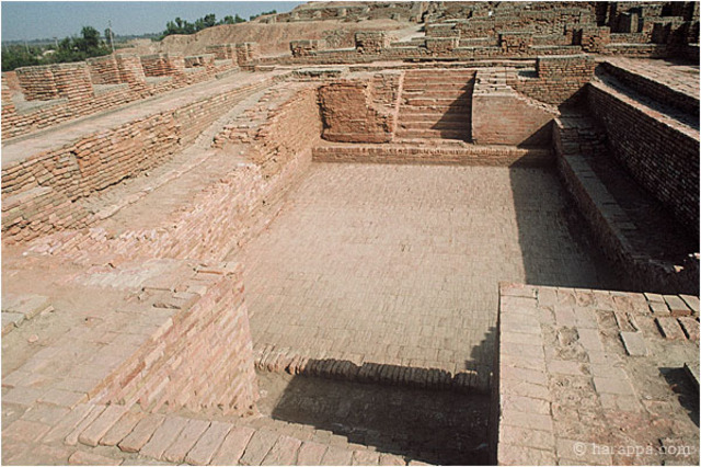 Large water Tank, Mohenjo-Daro