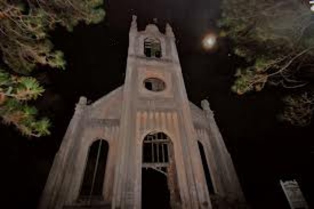 clary goes to shadow hunter hideout