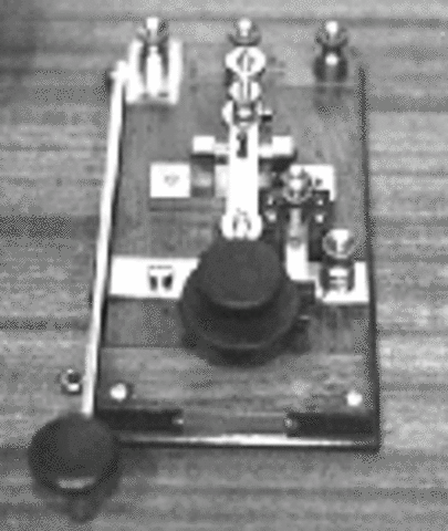 Titanic Recieves first ice warning