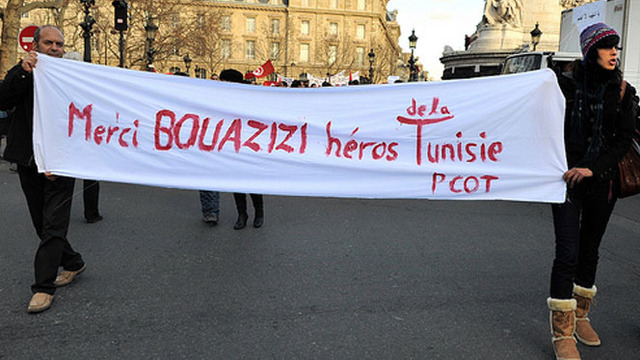 Mohamed Bouazizi s'immole par le feu à Sidi Bouzid