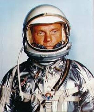 John Glenn was the 1st U.S. astronaut that orbited the Earth