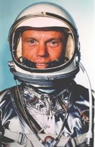 John Glenn Jr. 1st US astronaut to orbit Earth by the US