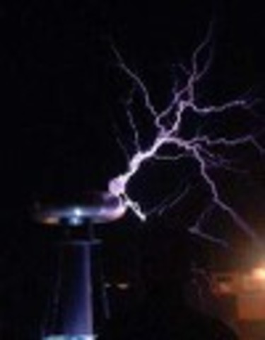 Tesla creates the 2-coil Tesla coil