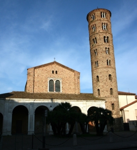 Church of Sant’ Apollinare Nuovo (Ravenna, Italy)