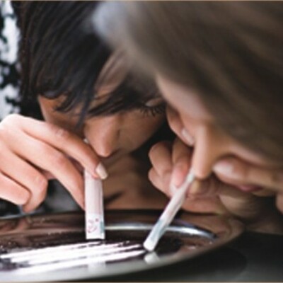 Timeline: Наркотики