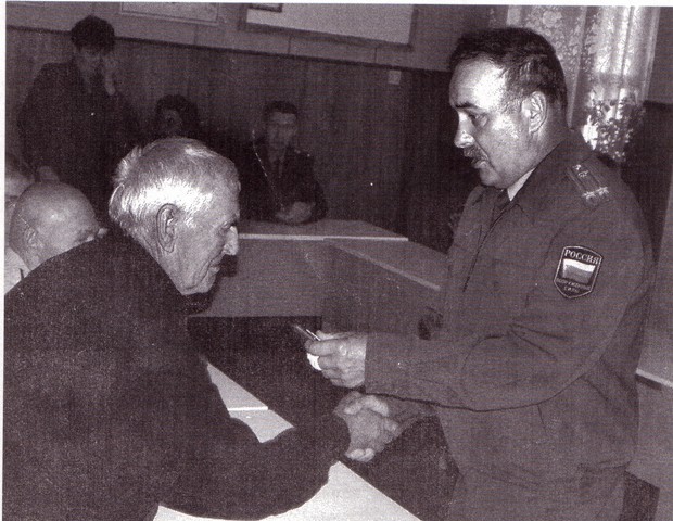 погиб  в Чечне выпускник школы Гришин И.