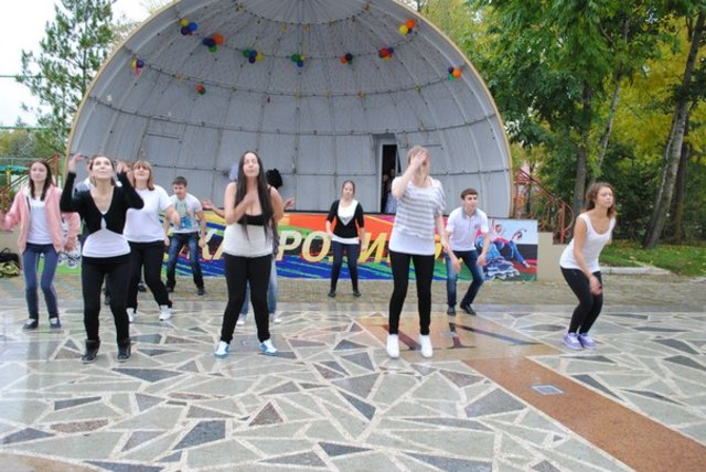 подарок от первокурсников!