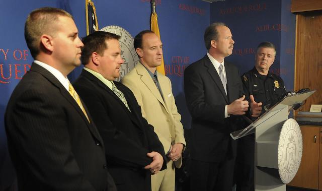 Officers in Shootings Get $500