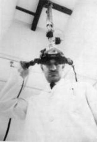 Ivan Shutherland: "Realidad Virtual"