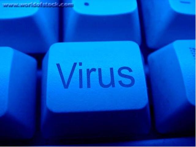 Появляется Bliss - вирус под Линукс. Также в этом году появляются новые типы червей: ftp- и mIRC-черви.