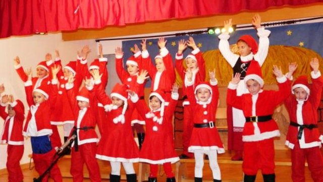 ¡Festival navideño en el cole!