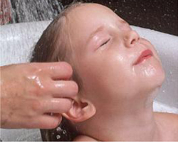 ¡¡ ME BAÑO SOLITA !!