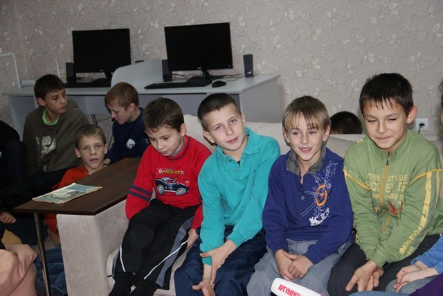 Юные керченские самбисты рассказали об участии в турнире