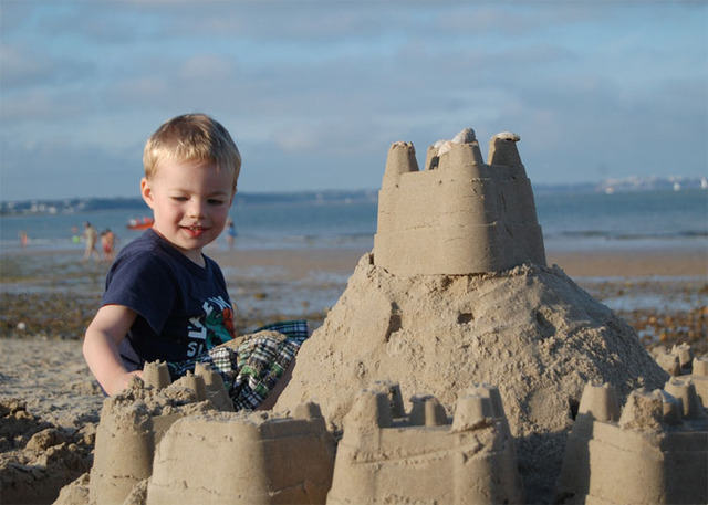 Fui con papá y mamá a la playa