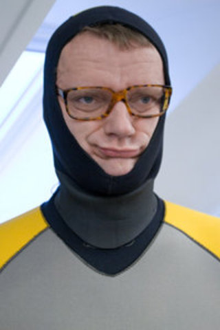 Frank Randall is born