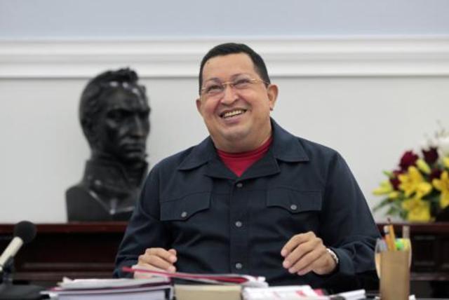 Chávez vuelve a Venezuela