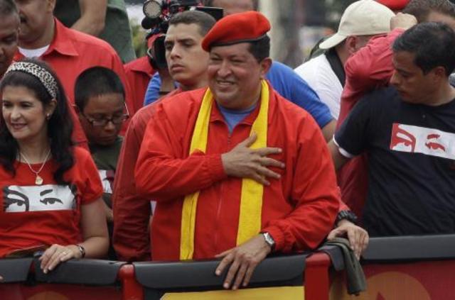 Chávez dice que está libre del cáncer