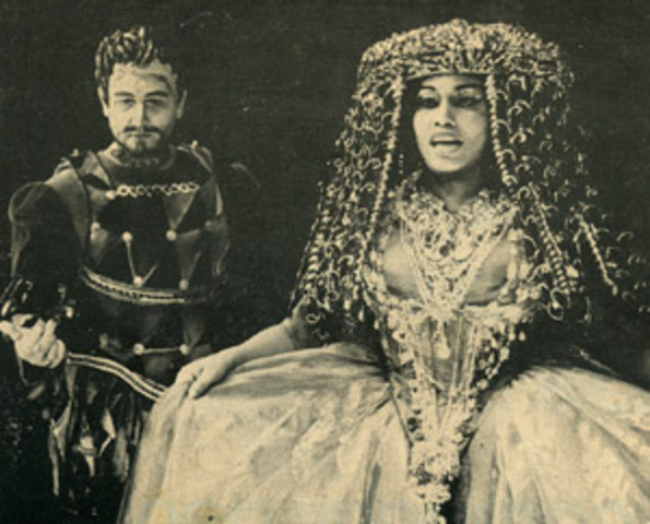 Octavian defeats Antony and Cleopatra