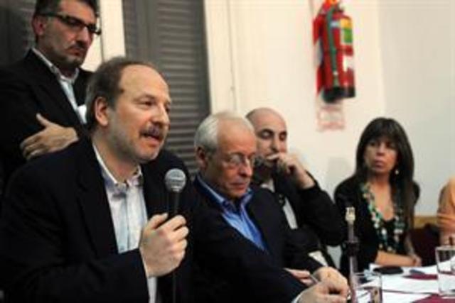 Marcha atrás de Clarín