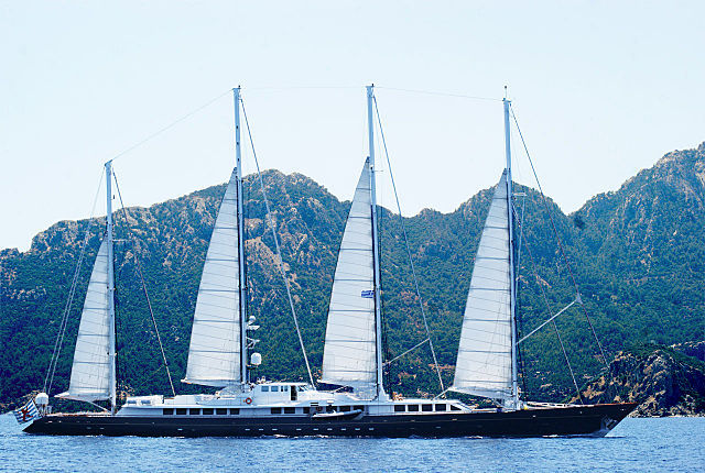 Le Phocea arrive à Marseille