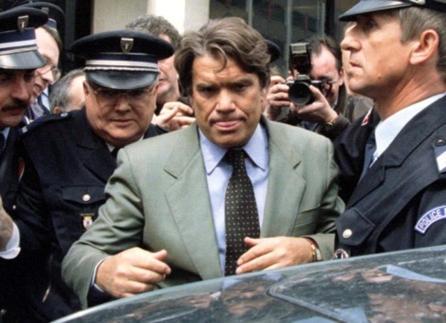 Bernard Tapie est condamné à deux ans de prison dont un ferme