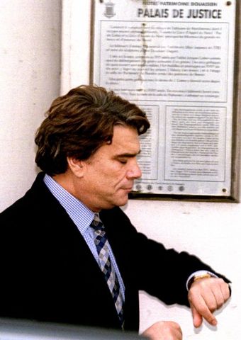 Comdamnation à 2 ans de prison dont 8 mois ferme