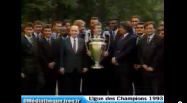 Bernard Tapie remporte la Ligue des Champions avec l'Olympique de Marseille