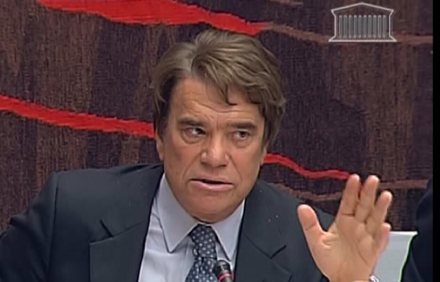 Bernard Tapie élu député