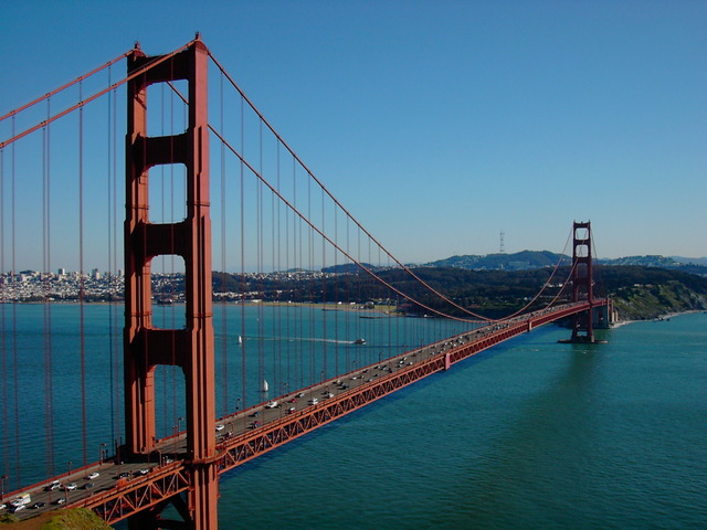 Golden Gate opens to pedestrians