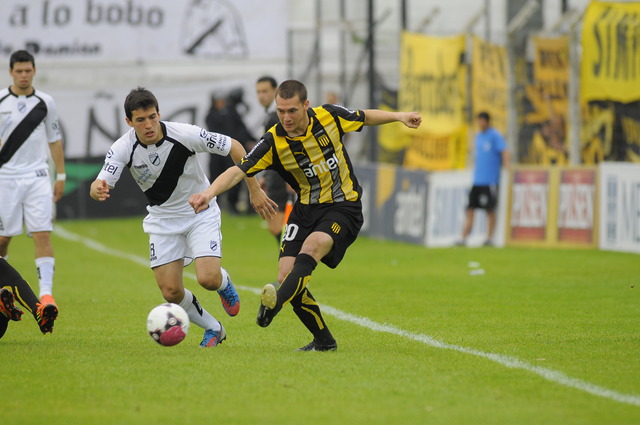 FECHA 5: PEÑAROL 0 DANUBIO 0