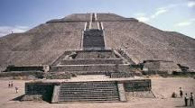 Teotihuacan Declinig (Americas)