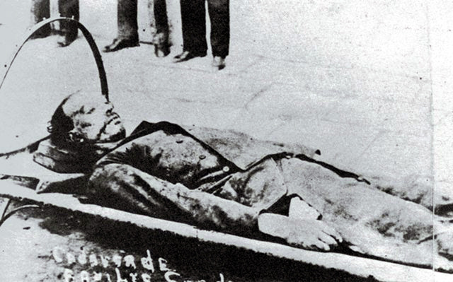 Gustavo Madero es asesinado.